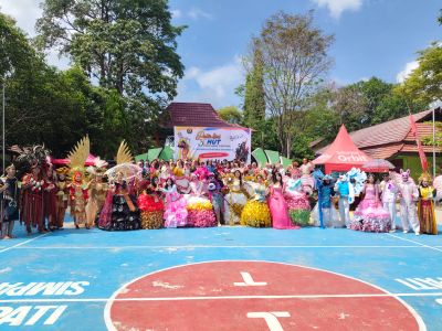 Semarak HUT ke-31 SMAN 2 Bontang, Gelar Pertandingan Antar Sekolah hingga Karnaval Budaya