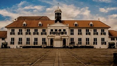 Revitalisasi Kota Tua Jakarta: Destinasi Wisata Bersejarah yang Menawan