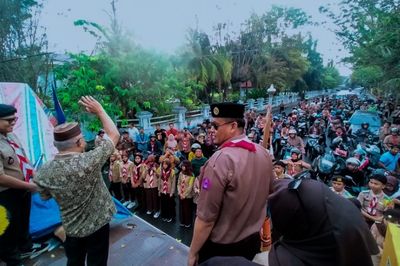Road to Peran Saka Nasional 2025: Konvoi Saka Bahari Kabupaten Gorontalo Tetap Semarak di Tengah Hujan