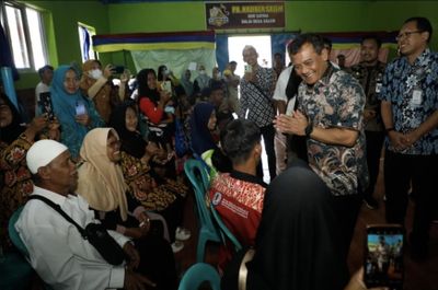 Gubernur Jateng Tinjau Layanan Kesehatan Gratis di Sleman Brebes
