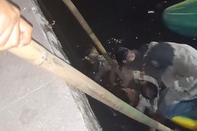 Bocah 5 Tahun Jatuh ke Laut Saat Main di Anjungan Pantai Losari Makassar