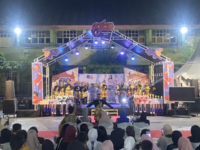 Seru! Mengintip Kemeriahan Pemilihan Putra-Putri Smansa Parepare 2025 yang Riuh Sorakan Penonton