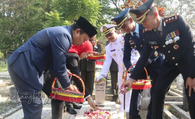 Wakil Wali Kota Malang Hadiri Ziarah Nasional HUT ke-80 TNI di TMP Suropati