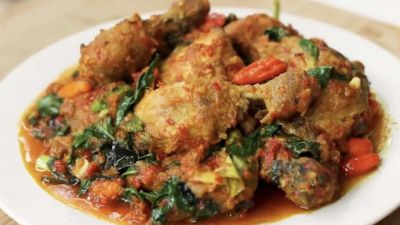Ayam Woku: Masakan Khas Manado yang Kaya Rasa dan Aroma