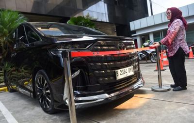 Bukan Milik Pribadi, KPK Kembalikan Mobil Alphard yang Sempat Disita dari Rumah Immanuel Ebenezer