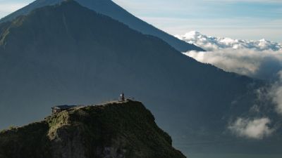 Ritual Mistis di Gunung Lawu: Menjaga Tradisi dan Spiritualitas