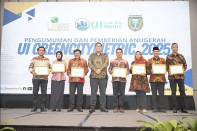 Bupati Wonogiri Menerima Penghargaan UI GreenCityMetric Ranking 2025. Sebagai Kabupaten Terbaik