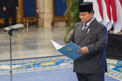 Prabowo: Pemerintah Bahas Regulasi dengan Perusahaan Ojek Online untuk Lindung Pengemudi dan Cegah Persaingan Tidak Sehat