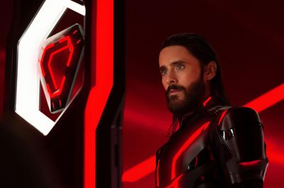 Review Tron: Ares, Film dengan Visual Futuristik yang Manjain Mata Penonton!