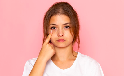 Kelopak Mata Tampak Turun? Waspadai Ptosis, Gangguan yang Bisa Pengaruhi Penglihatan