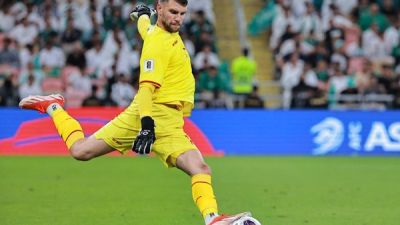 Kiper Maarten Paes Tampil Gemilang Meski Timnas Indonesia Kalah dari Arab Saudi