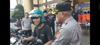 Motor Berhasil Ditemukan Polres Serang Korban Curanmor Kegirangan Saat Dikembalikan Oleh Kapolres