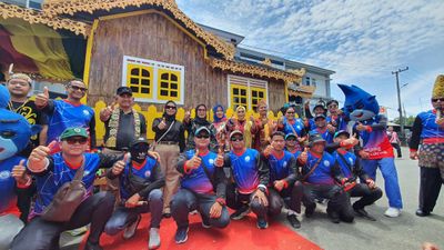 Mengusung Kearifan Lokal, PDAM Tarakan Tampilkan Rumah Adat Suku Tidung di Pawai Budaya