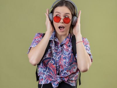 17 Ide Bio Instagram Buat Pecinta Musik Pop, Simpel tapi Bikin Profil Kamu Makin Catchy!