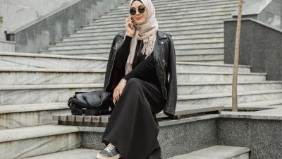 Hijab: Dari Identitas ke Fashion Statement
