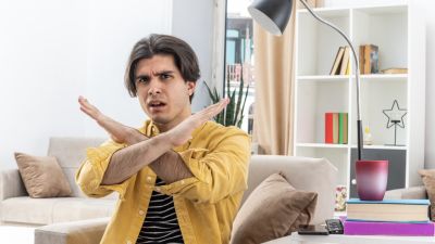 Mengatasi Lingkungan Toksik untuk Kesehatan Mental yang Lebih Baik