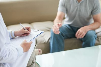 Psikolog Ingatkan Jangan Curhat soal Hati ke AI, Nanti Malah Salah Jalan