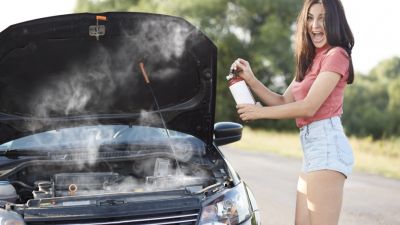 Tips Efisien Menghemat Bensin Saat Mengemudi Mobil Matic
