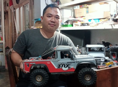 Theo Ivan: Sukses Jadi Builder RC Jip di Malang Dari Autodidak