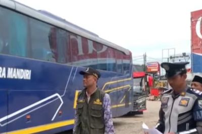 Sopir Truk Jambi Keluhkan Pembatasan Pengisian BBM Solar di Dalam Kota