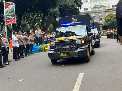 Polda Metro Launching 13 Mobil Pamapta Baru: Siap Respon Cepat Laporan Warga!