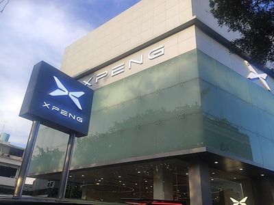 Xpeng Resmikan Dealer Flagship di Pondok Indah, Tawarkan Layanan Premium EV