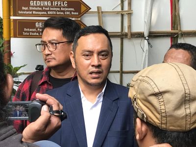 Kata Menhut Raja Juli Soal Bayi Tabung dan Bio Bank Jadi Solusi Cegah Kepunahan Badak Jawa