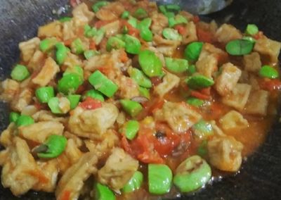 Resep Tumis Tahu Pete Pedas: Kreasi Lezat dari Dapur