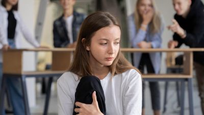Menghadapi Bullying dengan Cerdas dan Elegan