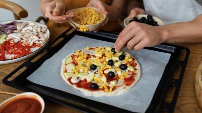 Cara Mudah Membuat Pizza Homemade Tanpa Oven