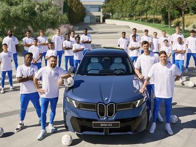 Pemain Real Madrid Terima Hadiah Mobil BMW, Tradisi Tahunan yang Kembali Berlanjut