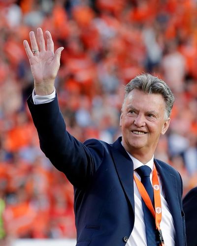 Rekam Jejak Louis van Gaal, Sosok di Balik Isu Heboh Calon Pelatih Baru Timnas Indonesia