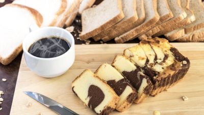 Roti Tawar Panggang Isi Cokelat Lumer: Camilan Populer di Kalangan Semua Usia