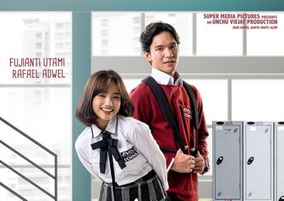 Sinopsis Film Romansa Bukan Cinderella , Terjebak Permainan Sahabat Berujung Cinta