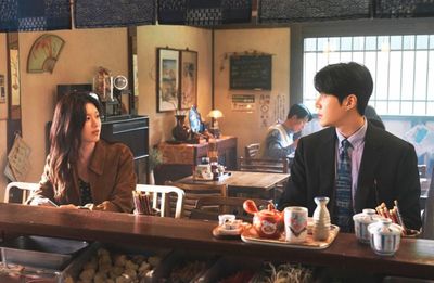 Drakor Netflix Can This Love Be Translated Ditunda ke Awal 2026, Fans Makin Penasaran!