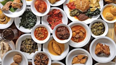 Mengenal Nasi Kapau, Kuliner Khas Bukittinggi yang Wajib Dicoba