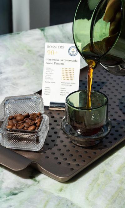 Roasters Dubai Catat Rekor Guinness dengan Kopi Rp11,3 Juta per Cangkir