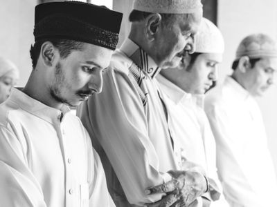 7 Puisi Singkat tentang Hari Santri: Suara Lembut dari Pesantren yang Penuh Makna