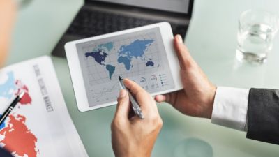 Menghadapi Tahun 2025: Isu-isu Ekonomi Global yang Perlu Diperhatikan