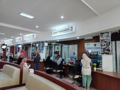 Polantas Menyapa: Satlantas Purwakarta Gencarkan Edukasi Layanan STNK