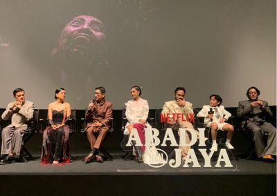 Ada 200 Zombie di Abadi Nan Jaya , Dilatih Koreografer Tari dan Bagaimana Bersuara yang Menyeramkan