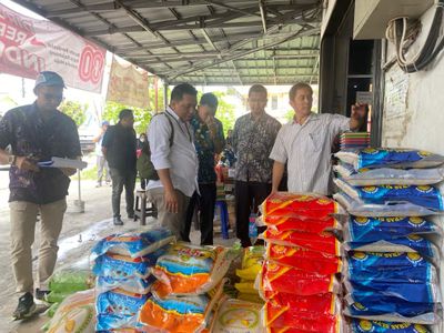 Satgas Pangan Polda Babel Bersama Bapanas RI Pantau Pasar dan Distributor, Pastikan Harga Beras Aman