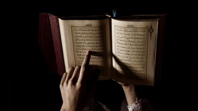 Keutamaan Membaca Surah Al-Kahfi di Hari Jumat bagi Umat Muslim