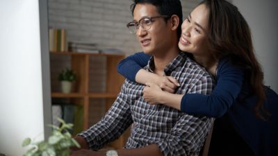 Ciri-Ciri Pasangan yang Supportif: Kunci Hubungan Sehat