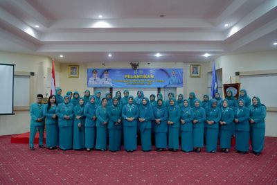 Wali Kota Pangkalpinang Resmi Lantik Pengurus TP PKK Baru, Semangat Baru Wujudkan Masyarakat Sejahtera Lewat 10 Program Pokok