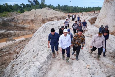 Permasalah Truk Tambang Di Bojonegara Wakil Gubernur Sidak Tambang Kragilan