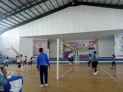 Porkot IV Kota Serang: Walikota Serang Secara Langsung Buka Pertandingan Cabor Bola Voli