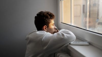 Mengenal Dunia Orang Introvert: Lima Hal yang Membuat Mereka Dihargai