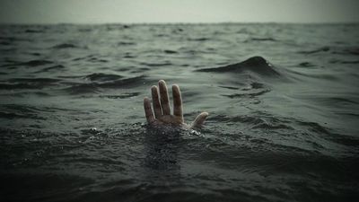 Diterjang Angin dan Gelombang, Satu Nelayan di Kepulauan Meranti Belum Ditemukan