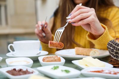 Protein atau Serat Saat Sarapan? Ini yang Lebih Ampuh Buat Diet!